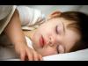 دراسة طبية : استئصال اللوزتين ينطوى على مخاطر لبعض الأطفال اثناء النوم