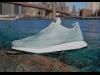 حذاء رياضي من شركة Adidas مصنوع من مخلفات المحيط
