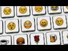  Emotes تساعد المستخدمين على لصق مئات الرسوم التعبيرية