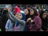 هاتف ذكى يمكنه طباعة صورة سلفى فى ثوان