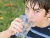 شرب الماء يزيد نشاط المخ ويقوى الذكاء