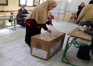 التواصل مع أكبر قاعد من الجماهير ..تقليل التكاليف الباهظة للدعاية ..سرعة التفاعل أهم المزايا