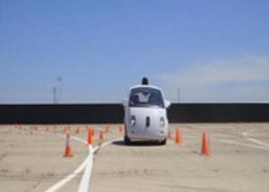 جوجل وفيات.. اختبار سيارات هجينة ذاتية القيادة