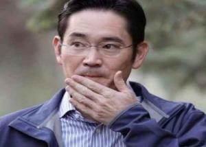 التحقيق مع رئيس سامسونج بفضيحة فساد رئيسة كوريا