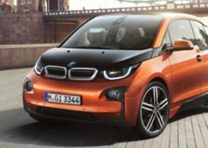 BMW ConnectedDrive يساعدك على إيجاد مساحة لإيقاف السيارات
