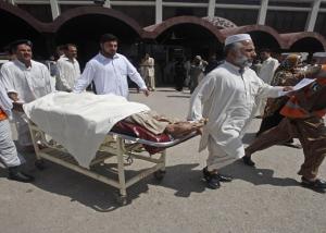 إصابة أكثر من 1500 شخص بمرض غامض في “كراتشي” بباكستان