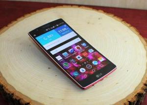 كوريا : سامسونج و LG فى انتاج شاشات OLED المرنة مع تراجع عائدات LCD