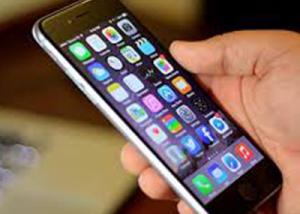 شاشة iPhone 6S تقارن بشاشة iPhone 6 الحالي