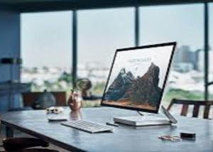 فرنسا أول بلد يحصل على الحاسب Surface Studio بشكل رسمي بعد الولايات المتحدة