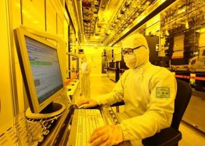 سامسونج تتفوق على intel و TSMC كاول من يستخدم تقنية 10 نانومتر في تصنيع المعالجات