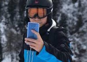 النسخة المرجانية الزرقاء من الهاتف Xiaomi Mi Note 2 تلوح في الآفق
