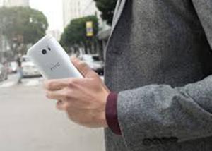 هاتف HTC 10 قادر أيضا على مقاومة القطارات المائية بفضل شهادة IP53
