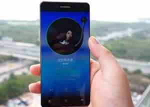 هاتف Oppo R7 سيأتي بشاشة ذات حواف تكاد تكون غير موجودة