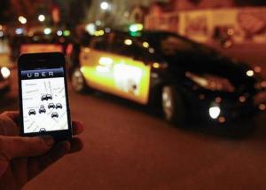 Uber تنافس جوجل وتختبر سيارات تاكسى ذاتية القيادة