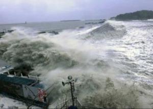 الصين تصدر تحذيرا باللون الأصفر تأهبا لوصول الإعصار “نوك-تن” لسواحلها صباح الغد