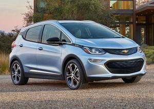 سيارة Chevy Bolt الكهربائية تستطيع قطع مسافة 200 ميل بعملية شحن واحدة