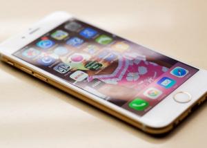 تم إصدار النسخة الذهبية من iPhone لاجل عيون السوق الصيني