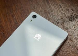 من " هواوى" : هاتف منافس لـ Galaxy Note 5