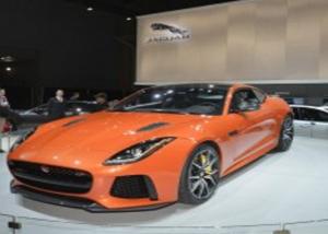 "جاكوار" تستعرض سيارتها" F-Type SVR "الجديدة كليا