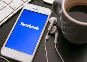 الفيسبوك تكشف عن حل بسيط للحد من مشكلة إستنزاف تطبيقاتها لبطاريات الأجهزة المحمولة