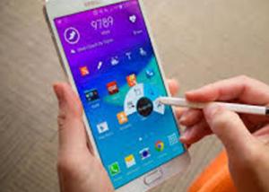 الهاتف Galaxy Note 4 يبدأ بتلقي التحديث الأمني لشهر يناير