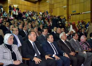 إفتتاح المؤتمر العلمي الدولي الأول بجامعة أسوان تحت عنوان ” رؤية استراتيجية قومية لهندسة وبناء الاقتصاد