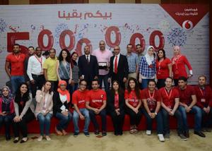 فودافون مصر تحتفل بخمسة مليون متابع لصفحتها الرسمية على الفيس بوك