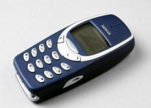 نوكيا 3310 الجديد يواجه خطر البطاريه