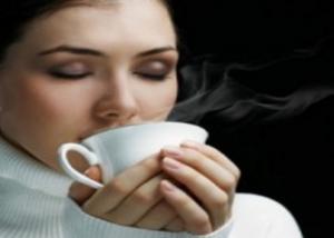 دراسة علمية : القهوة تقي السيدات من سرطان الثدي