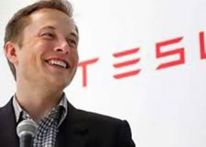 شركة Tesla تستعد للكشف عن منتج رائد جديد يوم 30 أبريل، وهو ليس سيارة كهربائية