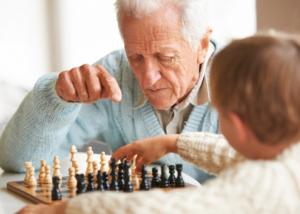 كبار السن الذين يشعرون أنهم “عجائز” أكثر عرضة لمشاكل الذاكرة