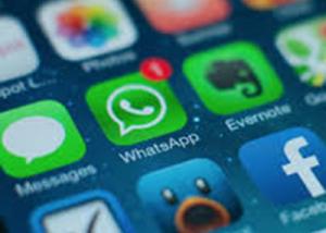 خاصية Stories تشق طريقها أيضا إلى تطبيق WhatsApp قريبًا