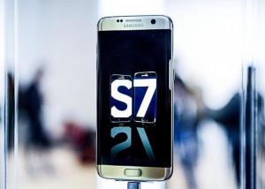 " جالاكسي إس7 " يضم محرك الواقع الافتراضي .تقنية DSLR بالكاميرا ..المفتاح الذكي ومنصة الألعاب