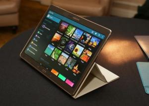 نسخة LTE من Galaxy Tab S 8.4 تحصل على تحديث Lollipop