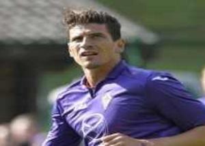 الالمانى جوميز نجم فيورينتينا ينفى شائعات انتقاله لبرشلونه
