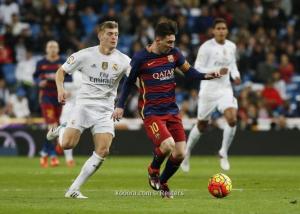 ميسي يعزز صفوف برشلونة امام روما بدوري الأبطال