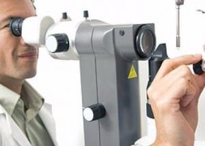 جامعة "يوتا" الأمريكية : تطور عقار جديد للقضاء على "سرطان العين" 