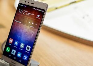 مسؤول تنفيذي يكشف عن موعد إصدار الهاتفين Huawei P10 و Huawei P10 Plus