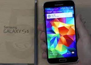 سامسونج " Galaxy S5 Plus " مع المعالج " Snapdragon 805 "