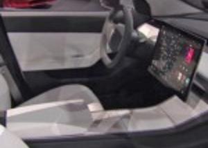 LG ستصنع الشاشة المستخدمة في سيارة Tesla Model 3