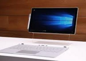 موقع جديد من مايكروسوفت يهدف للدفع بمستخدمي MacBook للإنتقال إلى Surface Book