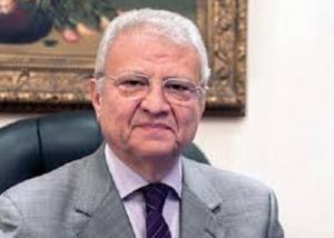 حلمي : يؤكد أهمية استثمار ثورة الاتصالات للترويج الخارجي لوطننا