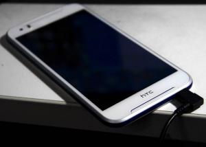 تسريب صور ومواصفات الهاتف HTC Desire 830