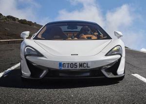 “مكلارين” تزيد فترة الضمان على سياراتهم لتصل لـ 12 عامًا McLaren