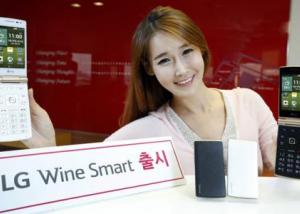 " LG " تطرح هاتف " Wine Smart " بشاشة 3.5 بوصة