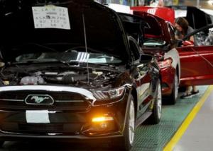 “فورد” توقف إنتاج سيارتها موستنج وسط تراجع في المبيعات