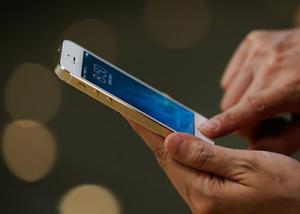 "أبل "تزويد iPad Mini 3 و iPad Air 2 بمستشعر البصمة" Touch ID "