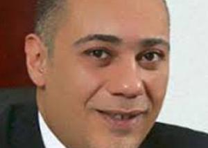 لاشين : "اتصالات" مصر تبحث حلول انقطاع الكهرباء ووتراخيص المحطات بالمحافظات