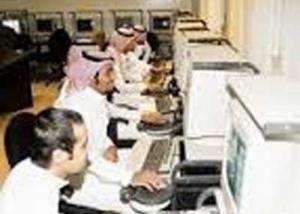 قانون يجرم إنشاء مواقع تسهل الاتصال بجماعات إرهابية وجرائم تقنية المعلومات